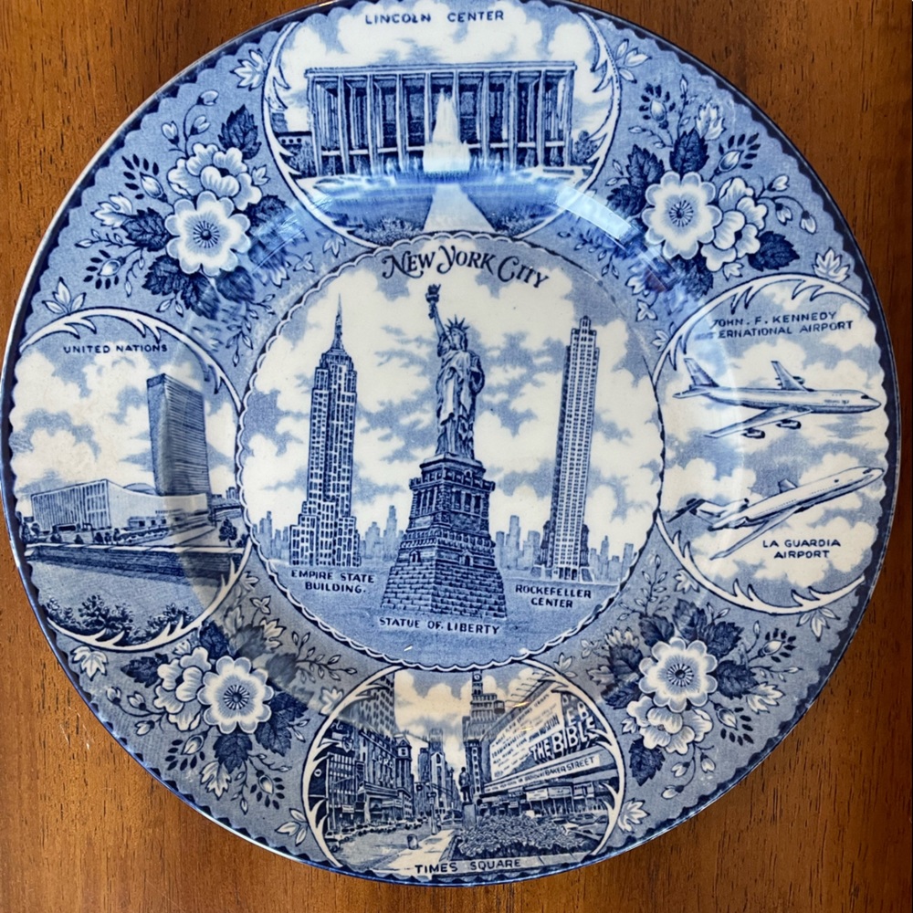 Vintage New York City Plate Blue and White w Historical Landmarks
